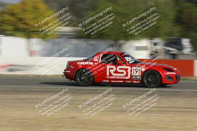 media/Nov-05-2023-CalClub SCCA (Sun) [[4ca13f3dad]]/Group 2/Sunset (Qual)/